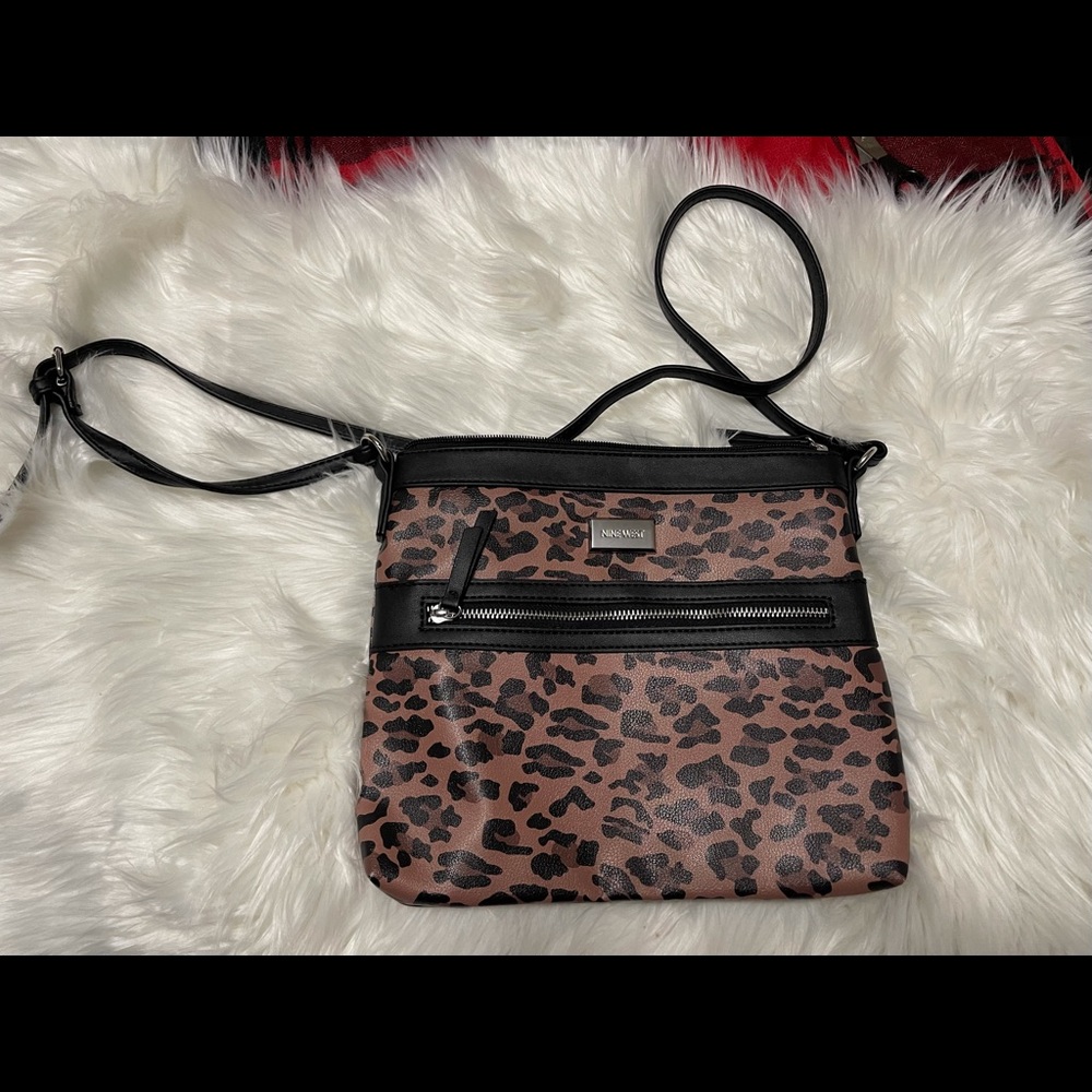 👻🎃CLEARANCE🎃👻 NWOT Nine West leopard print crossbody bag